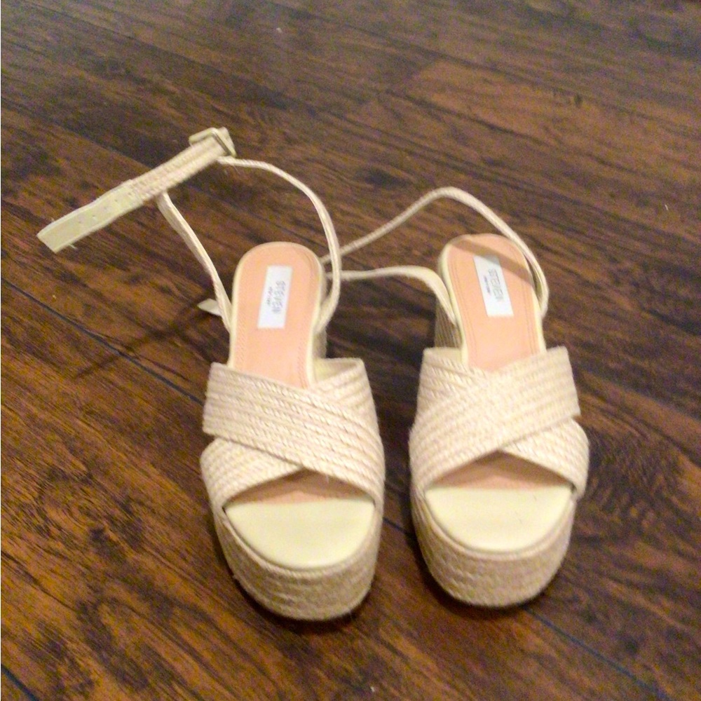 Steven New York Platform Ankle strap Raffia wedge sandals. Sz 81/2.